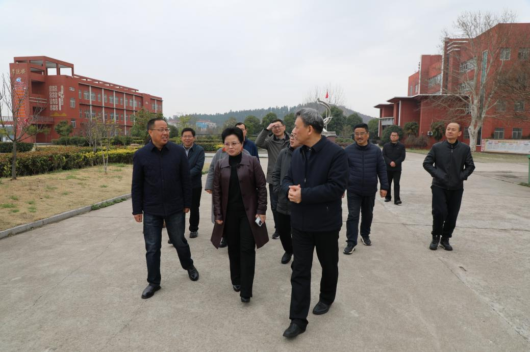 常务副校长童宏葵到宜秀区委党校调研
