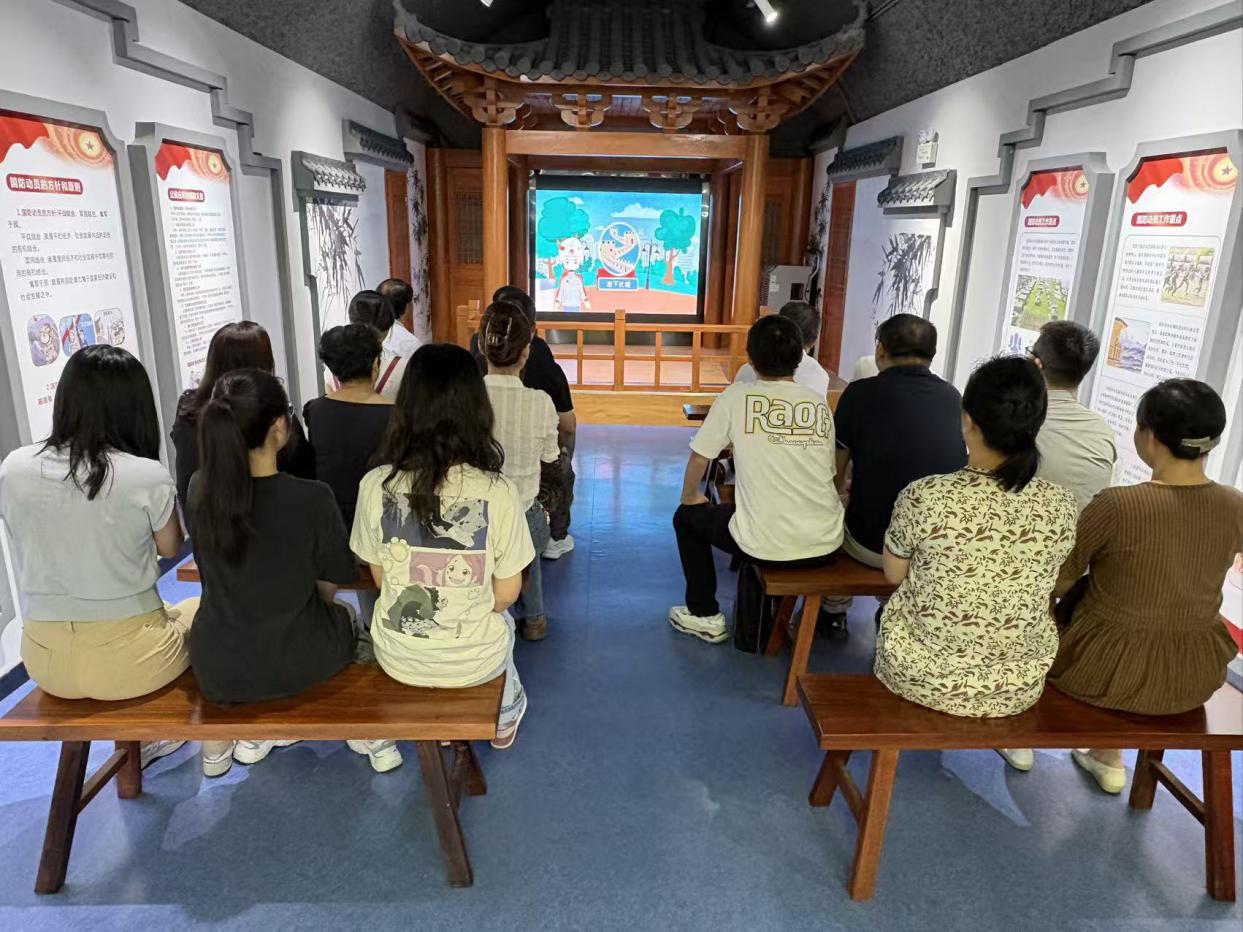 图片1 图片1